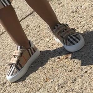 Burberry toddler dress size 3t